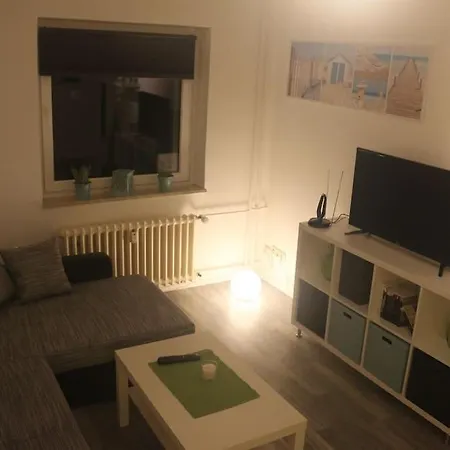 Schoene 2,5 Raum Naehe Veltinsarena Apartamento *