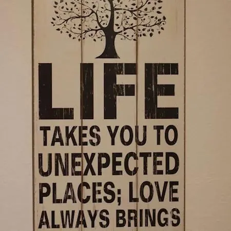 Schoene 2,5 Raum Naehe Veltinsarena *