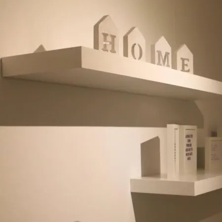 Schoene 2,5 Raum Naehe Veltinsarena *