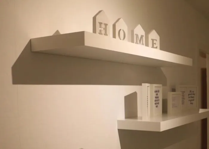 Schoene 2,5 Raum Naehe Veltinsarena *